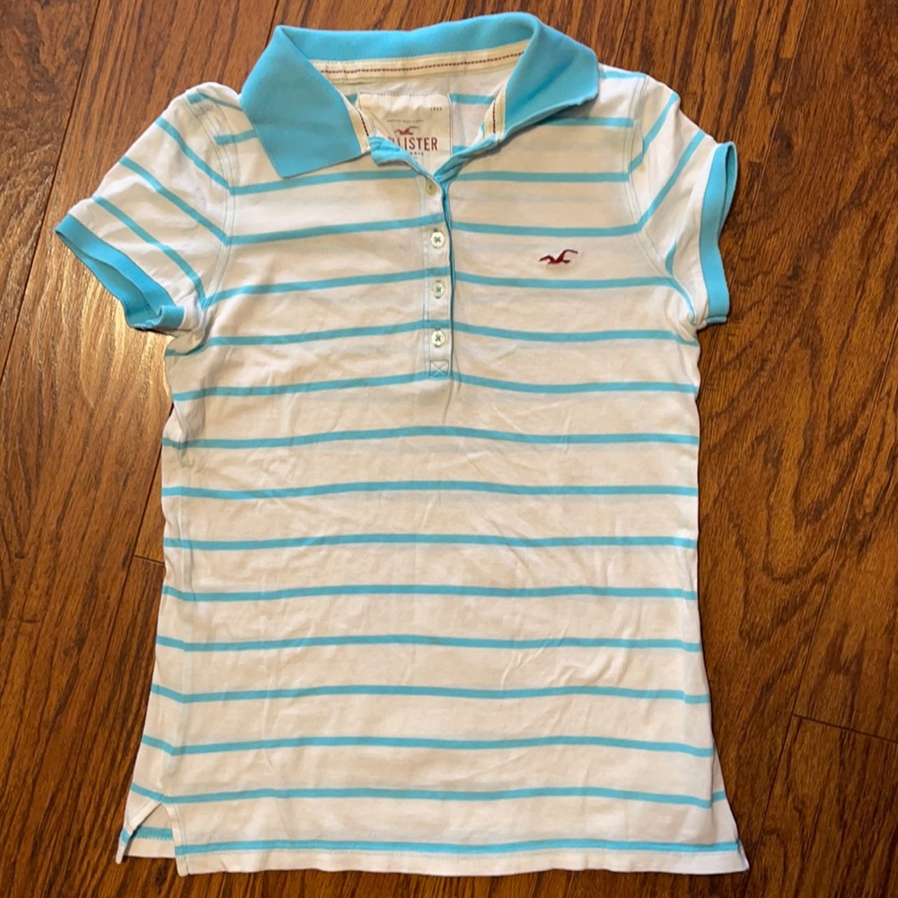 Worn a couple times- juniors size M